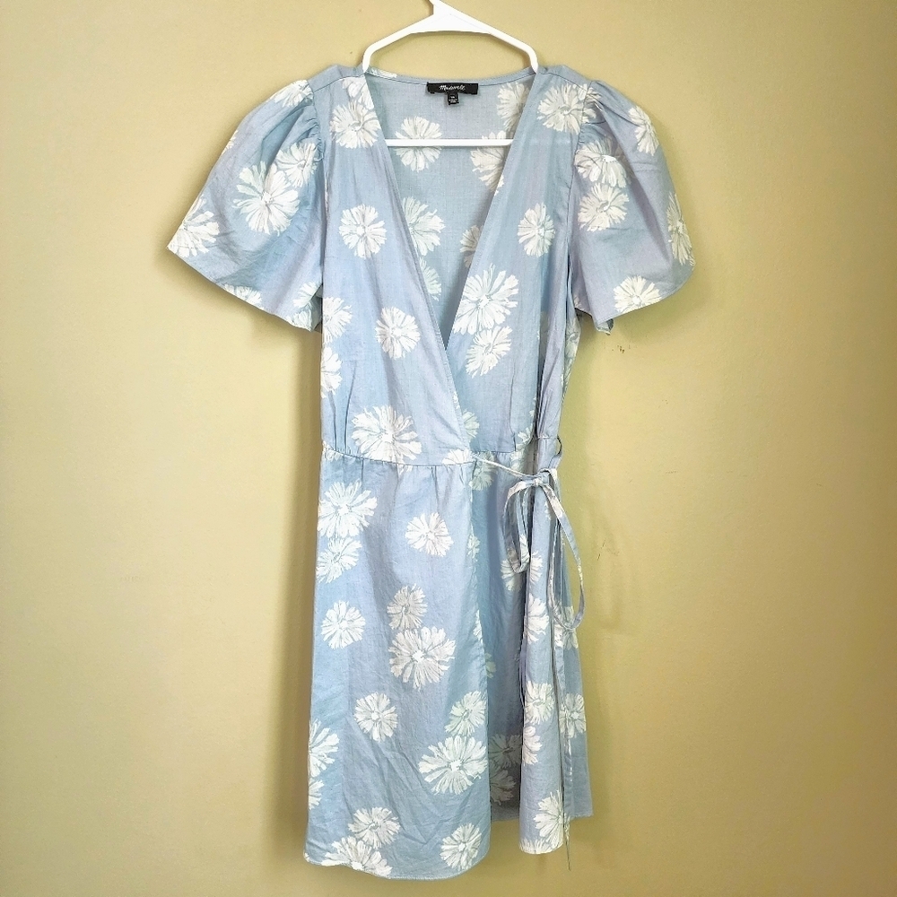 Madewell  Floral Light Blue Wrap Dress Cotton Tie Waist. Size XS
